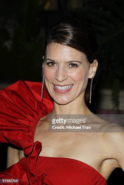 perrey reeves sexy|8,244 Perrey Reeves Photos & High Res Pictures